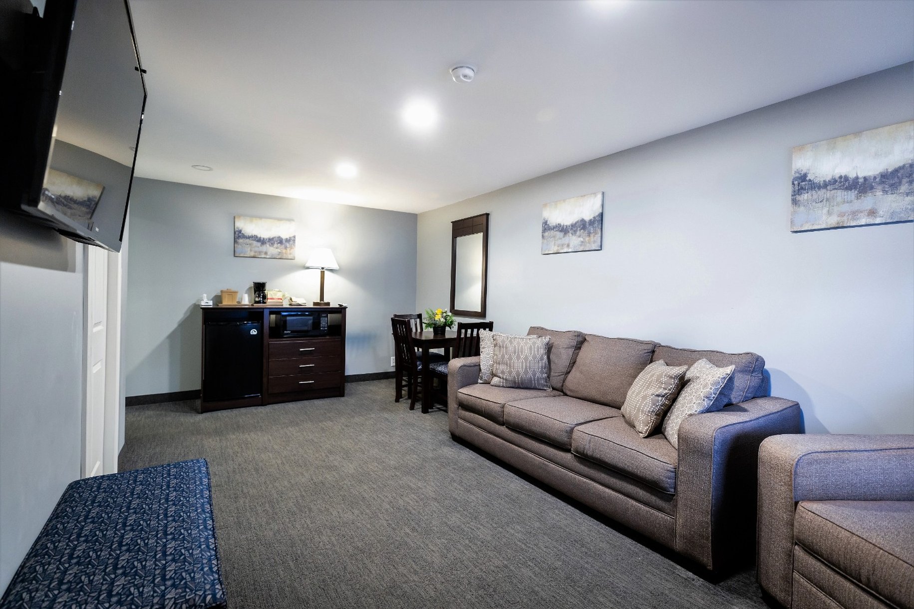 Mt Madison Inn & Suites 36/46
