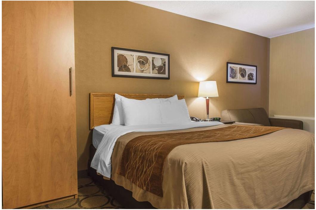Upgrade, Queen Bed, Accessible