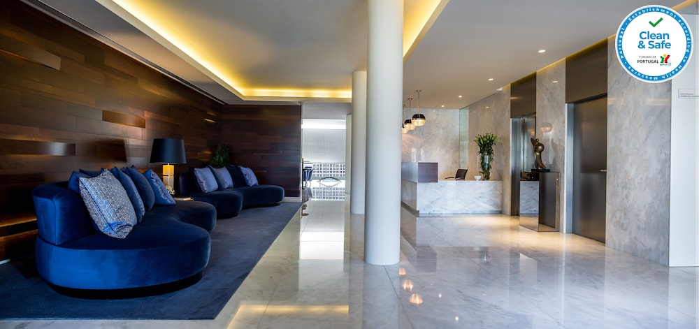 4615 Hotel 10/70