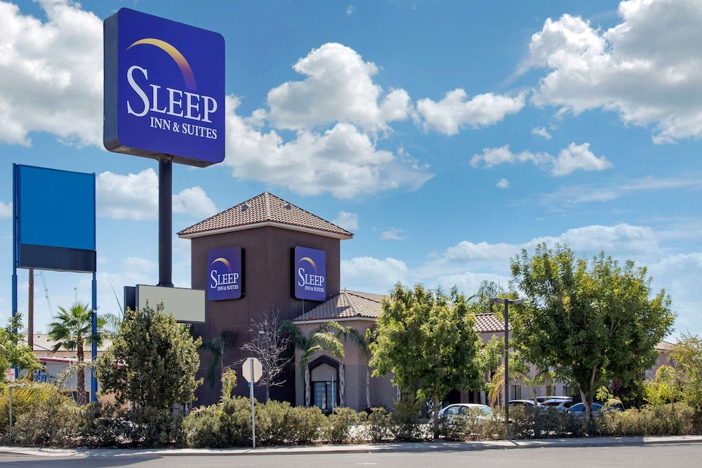 Sleep Inn & Suites Bakersfield North in BAKERSFIELD - CA