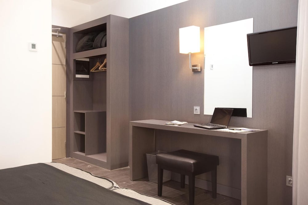 Dalia Ramblas Hotel 7/50
