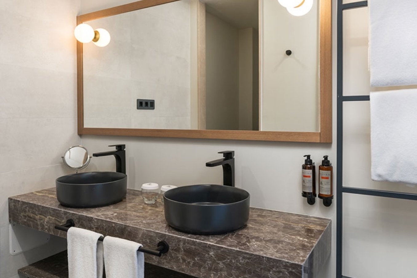 Hotel LIVVO Lumm 26/26