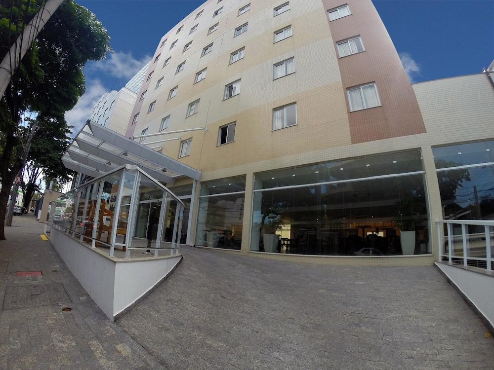 Hotel Malibu Inn 2/43