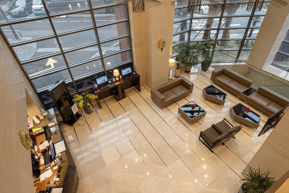 Hotel Goldendaisy Seogwipo Ocean 38/51