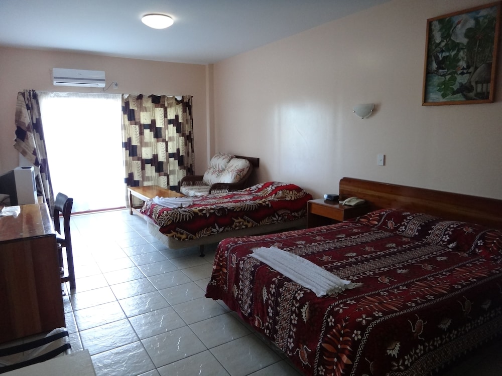 Hotel Elisa 9/41