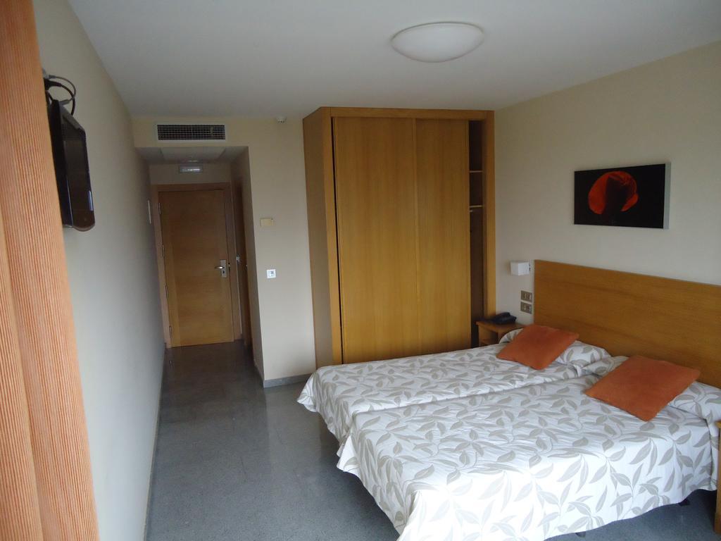 Standard, Double Bed