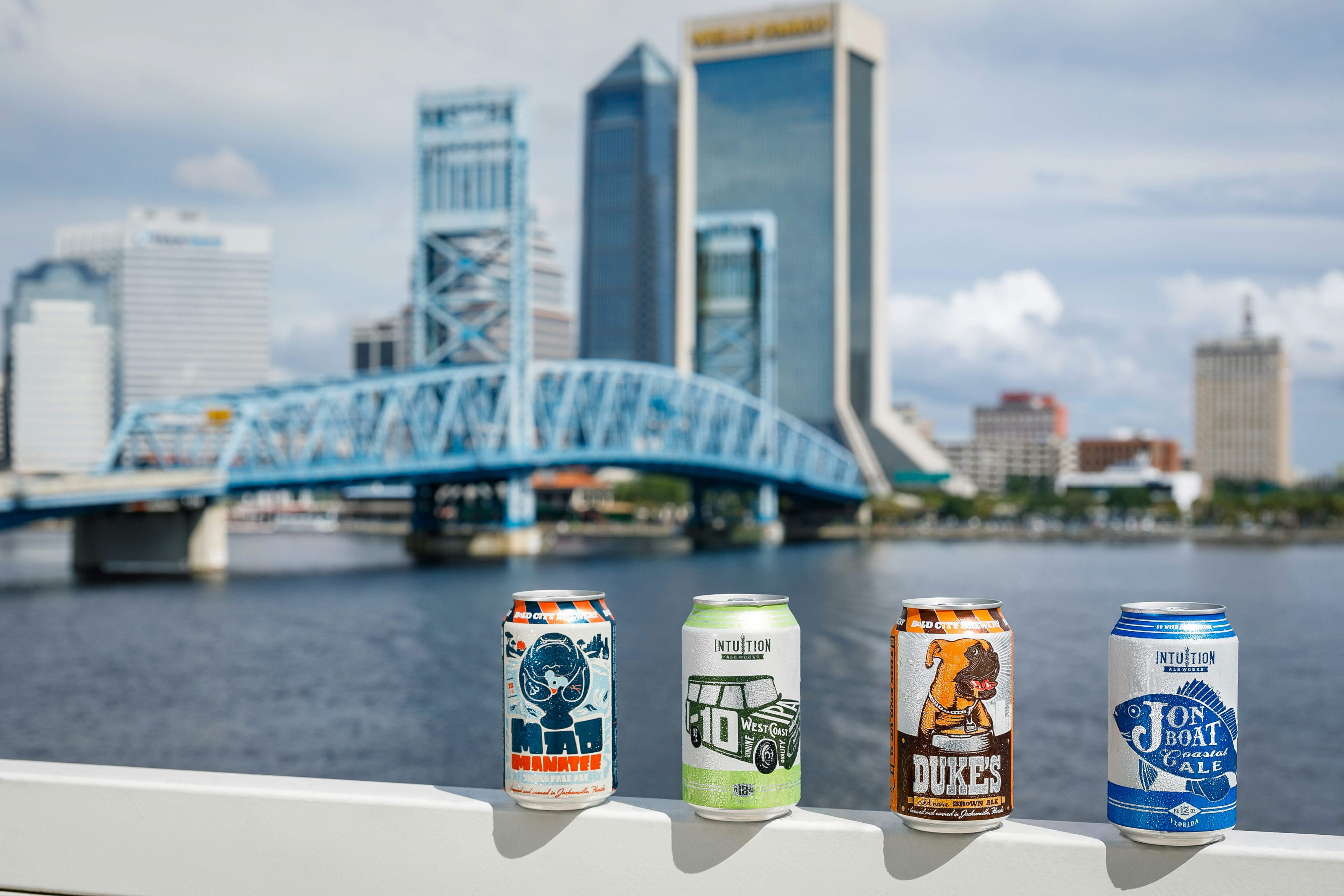Doubletree By Hilton Hotel Jacksonville Riverfront 8/35