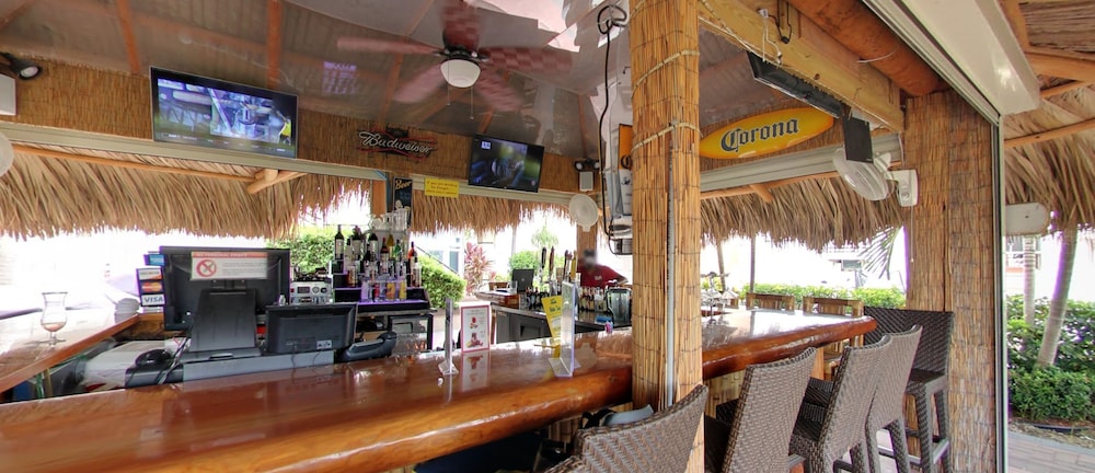 Caribbean Resort by the Ocean 7/50