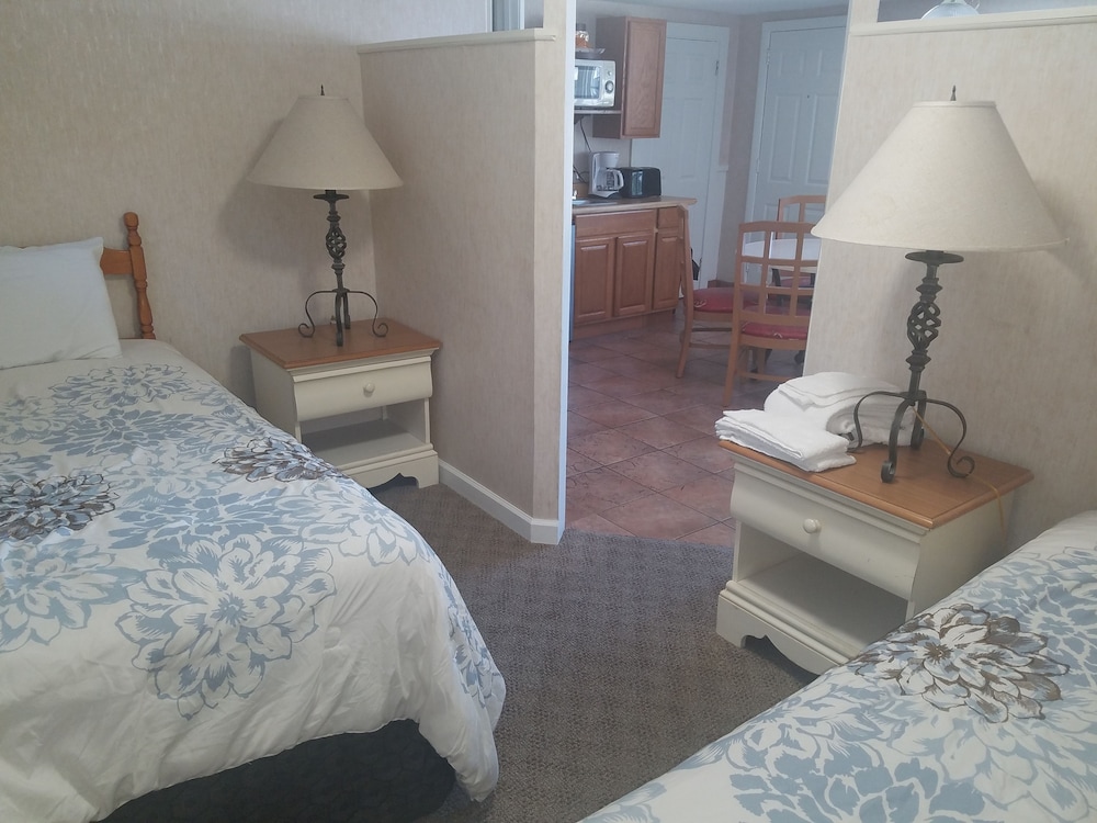 Windrift Motel 25/58
