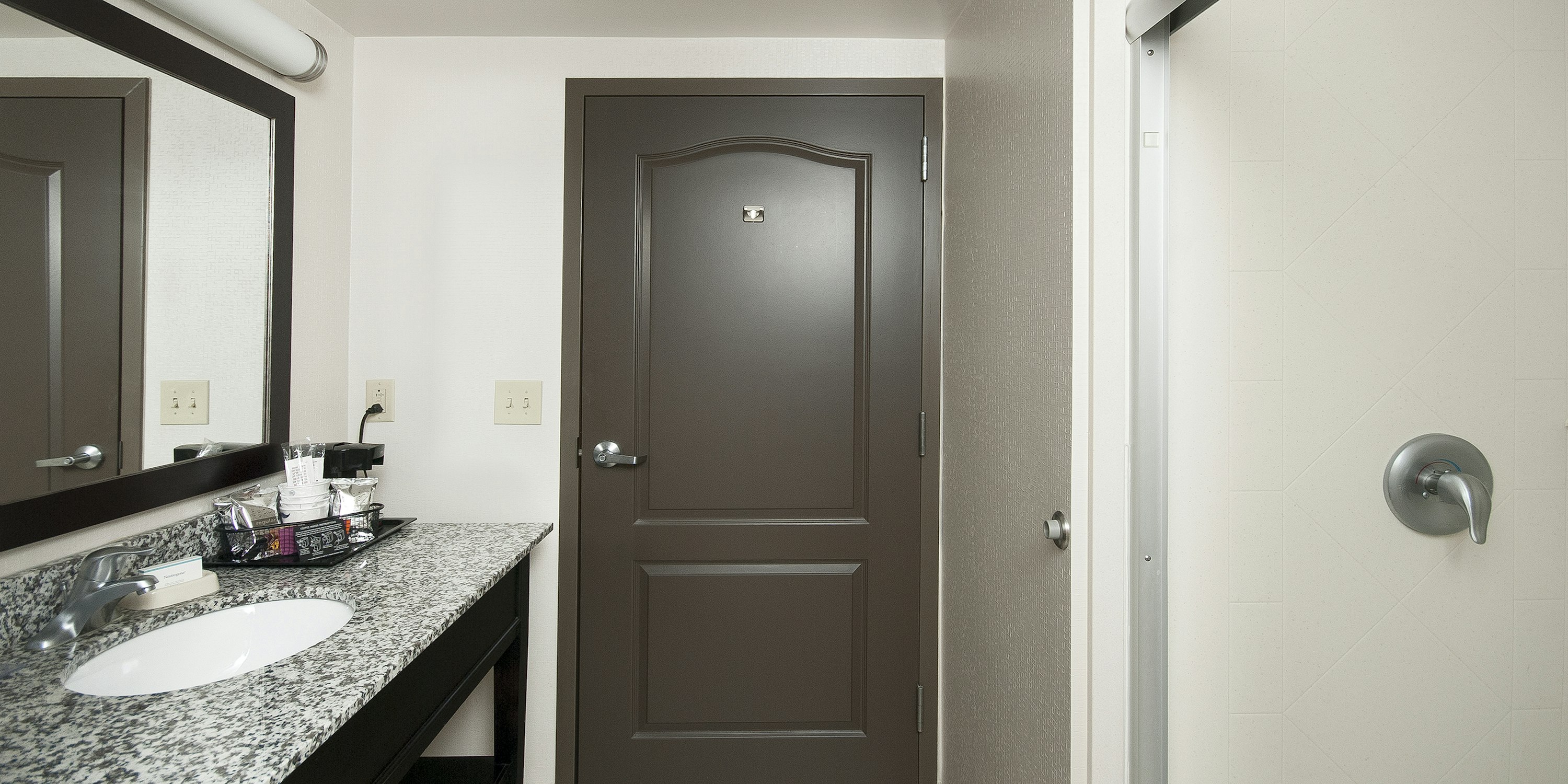 Hampton Inn Suites Seneca Clemson Area Sc 66/74