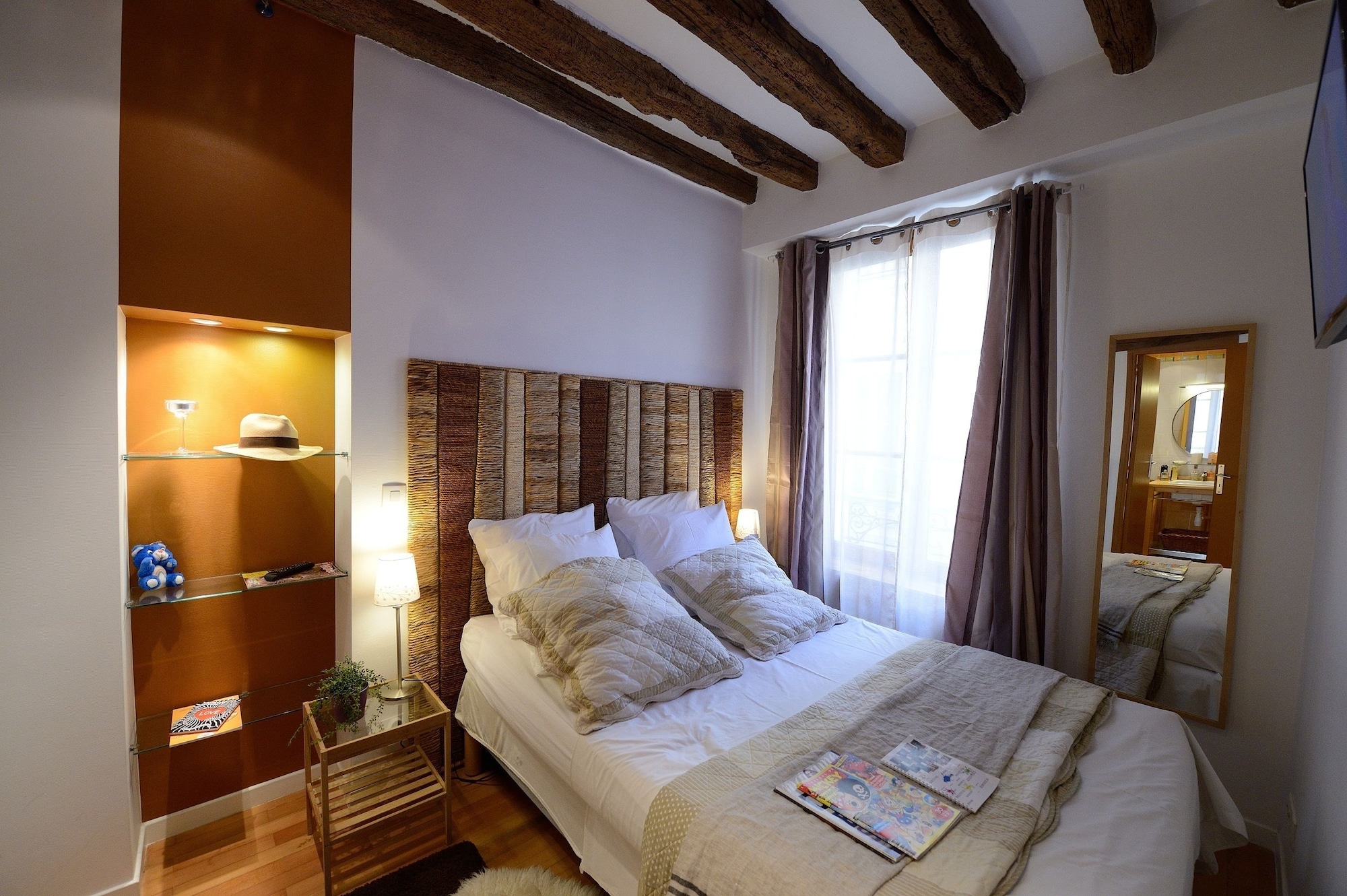 1 Bedroom, Window Seat, Apartment, Double Bed, Sofa