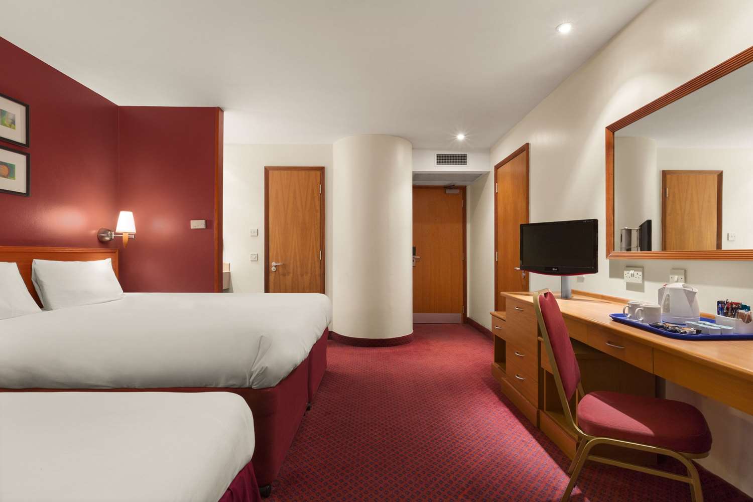 Days Inn by Wyndham Stevenage North 12/24