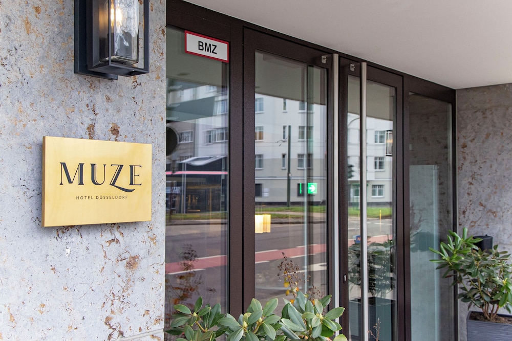 MUZE Hotel Dusseldorf - Handwritten Collection 2/49