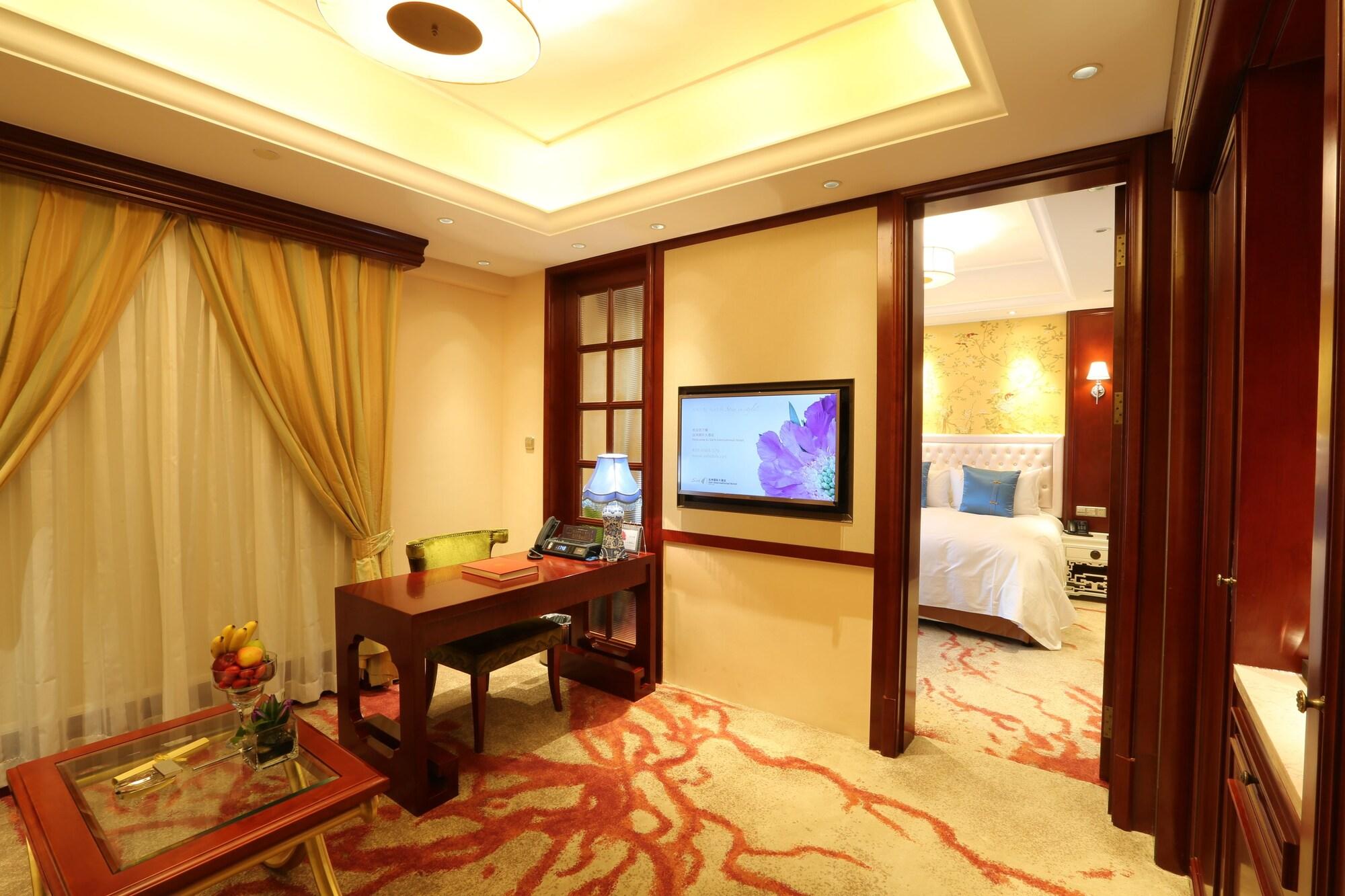 Linhai S And N International Hotel 33/39