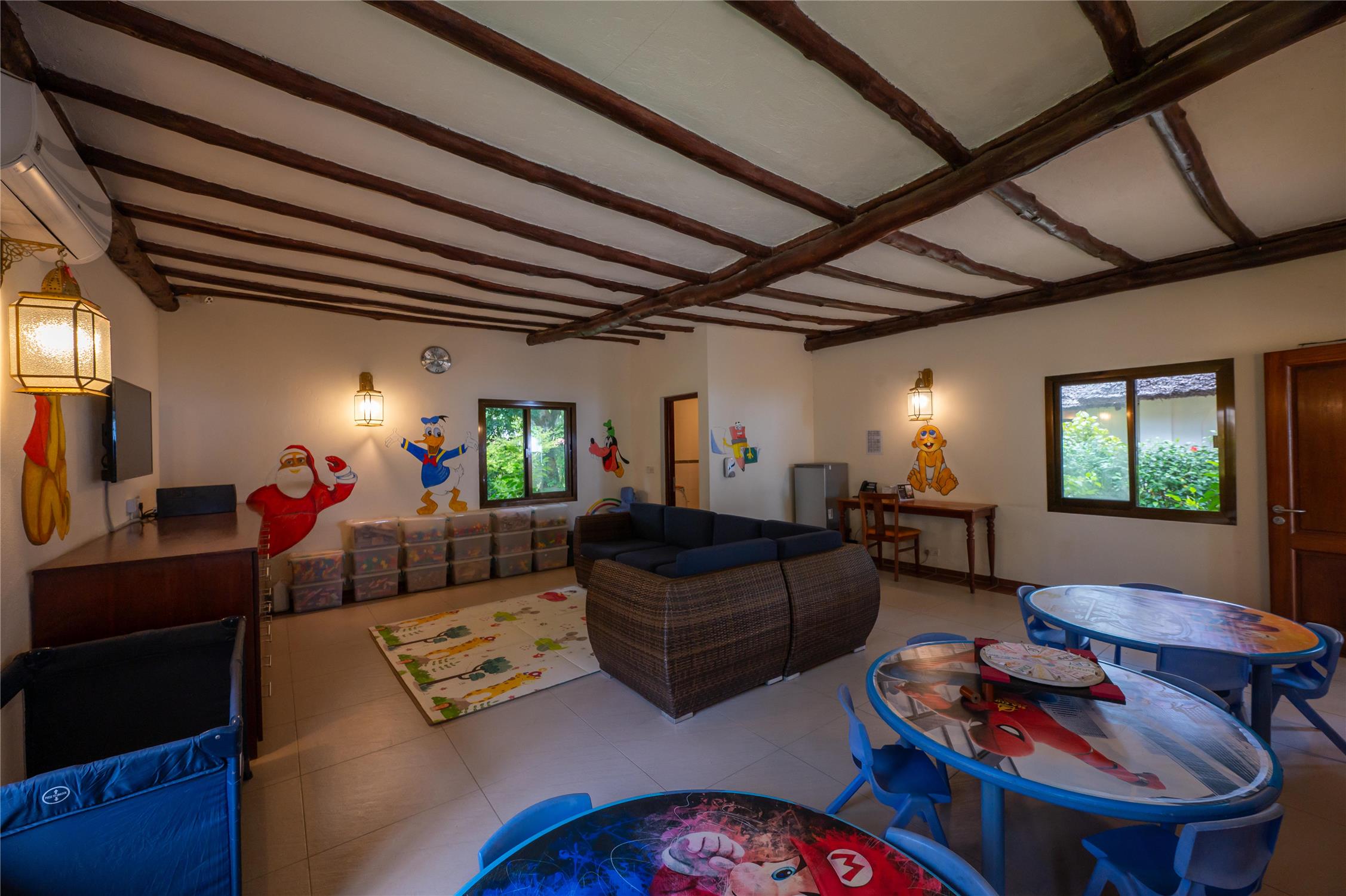Sea Cliff Resort and Spa Hotel 45/80