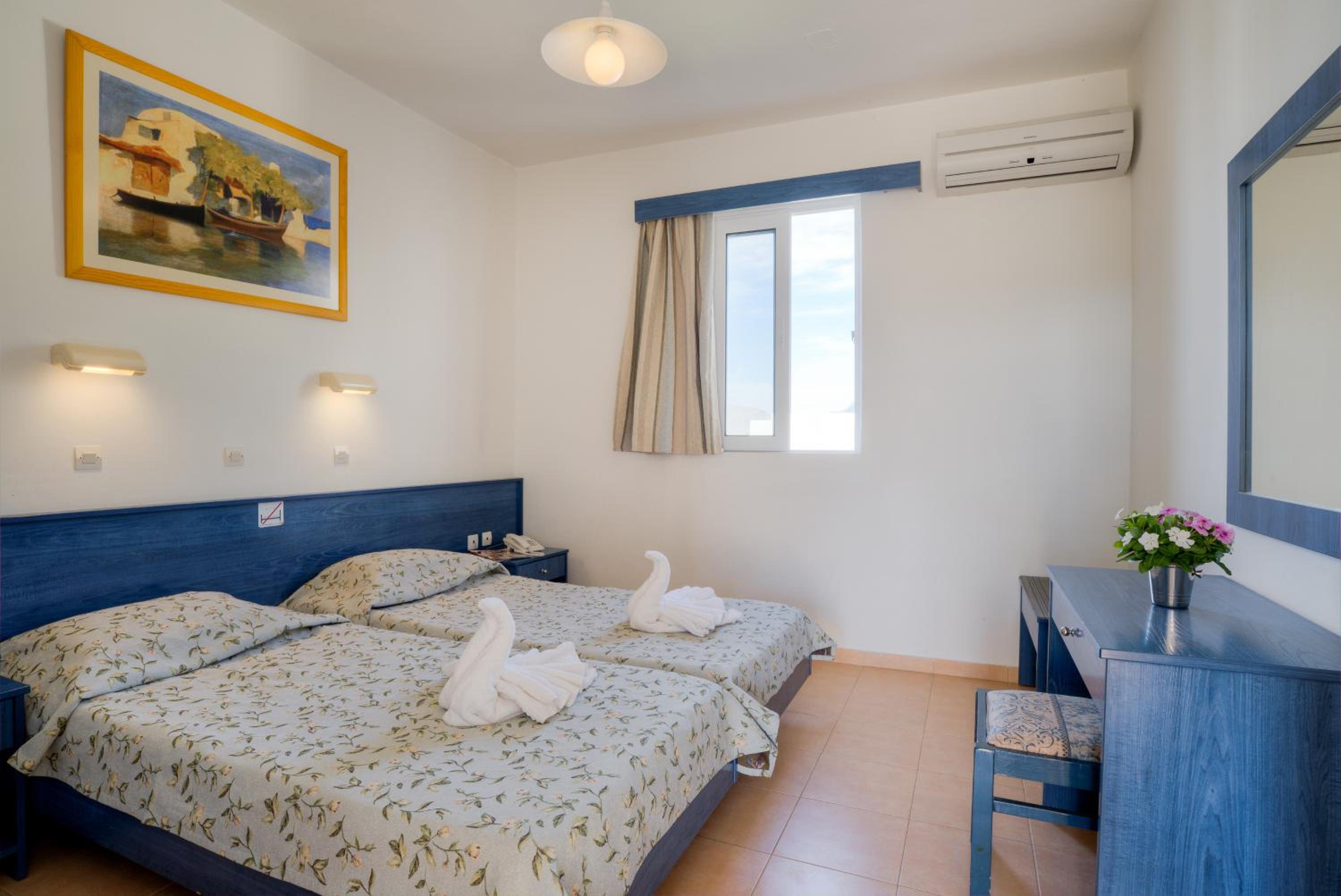 1 BEDROOM, APARTMENT