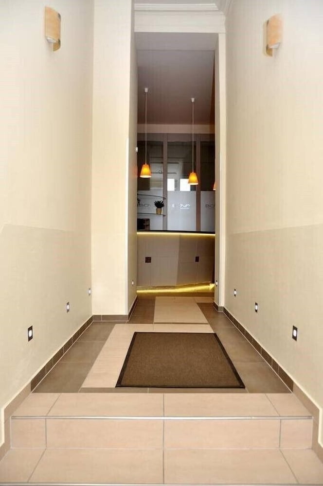 Hotel Bova 6/23