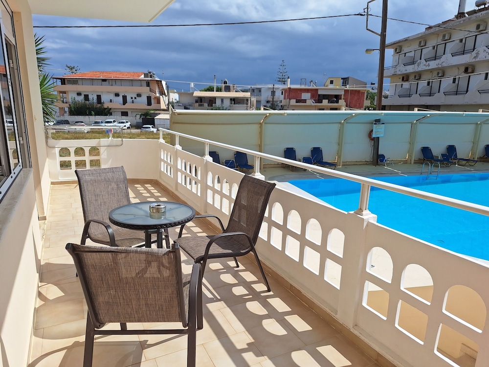 Perla Beach 48/60