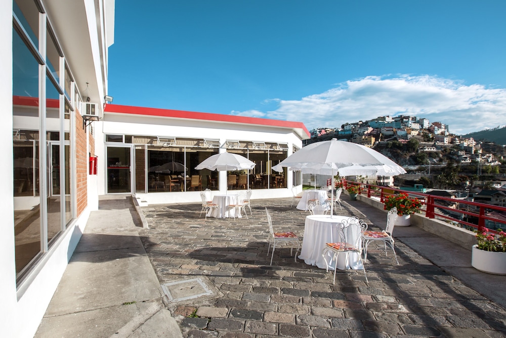 Hotel Ambato 2/40
