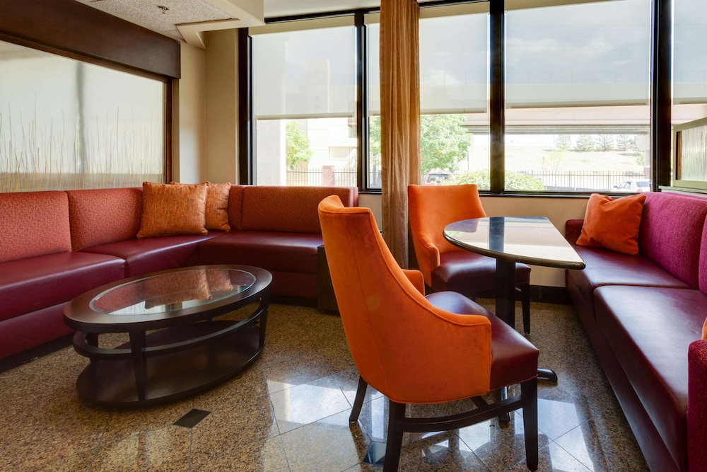 Drury In And Suites Denver Near the Tech Center 25/42