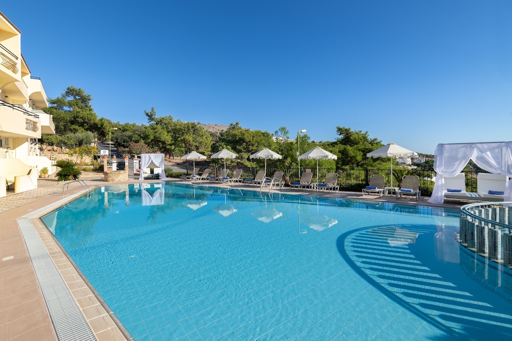 PEFKOS VIEW 22/50