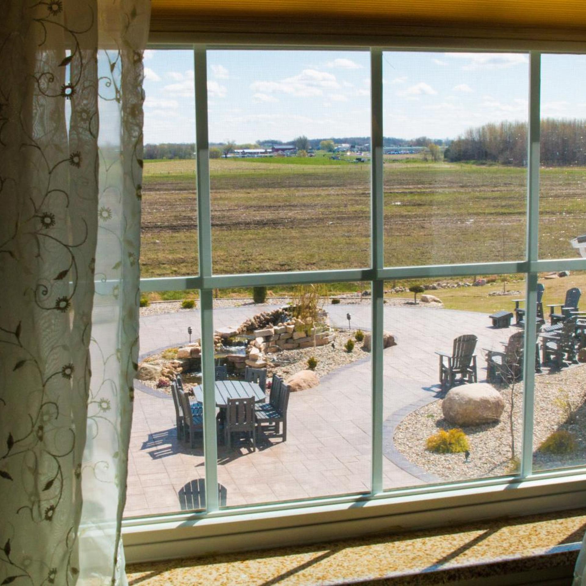 Blue Gate Garden Inn 22/50