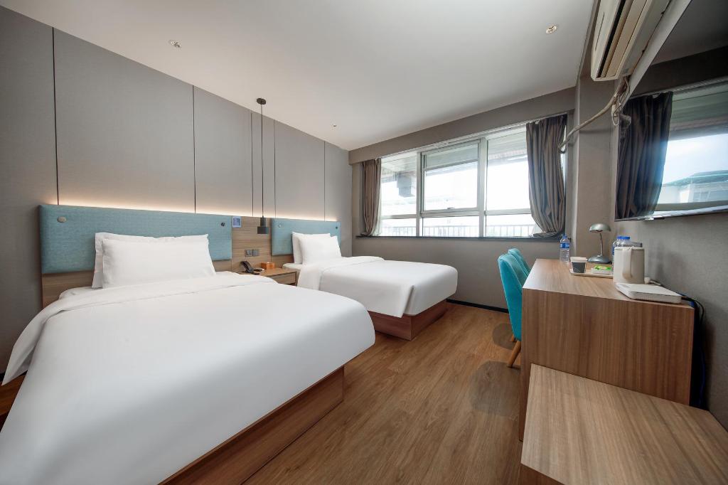Home Inn Neo (Yangzhou Dongguan Street, He Garden) 11/40