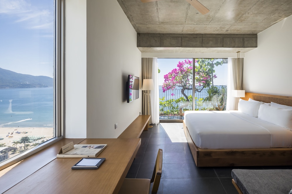 Chicland Da Nang Beach Hotel 15/72