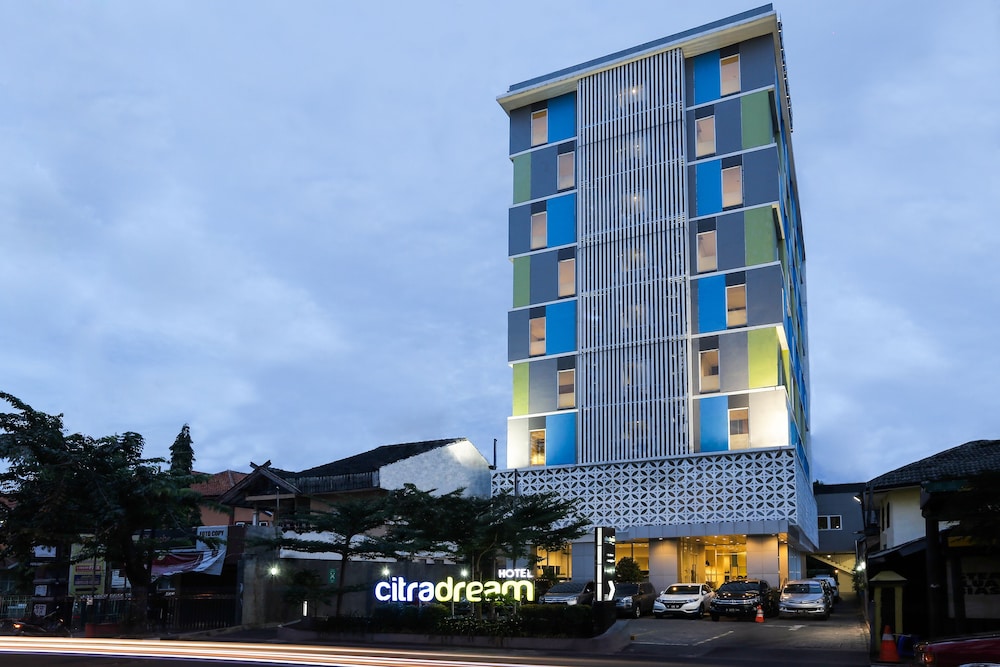 Hotel Citradream Semarang 5/62