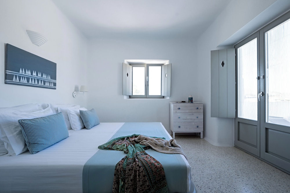 Angels Villas 8/50