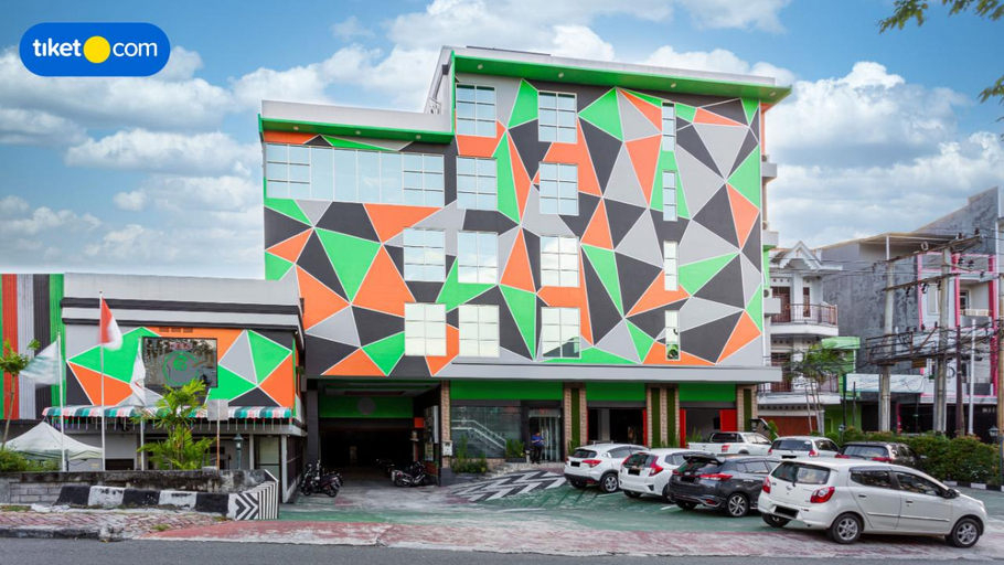 SEVENSIX HOTEL BALIKPAPAN 1/11