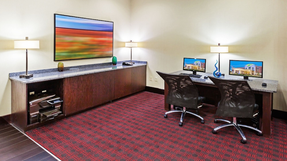 Holiday Inn Express Hotel And Suites Duncan 57/67