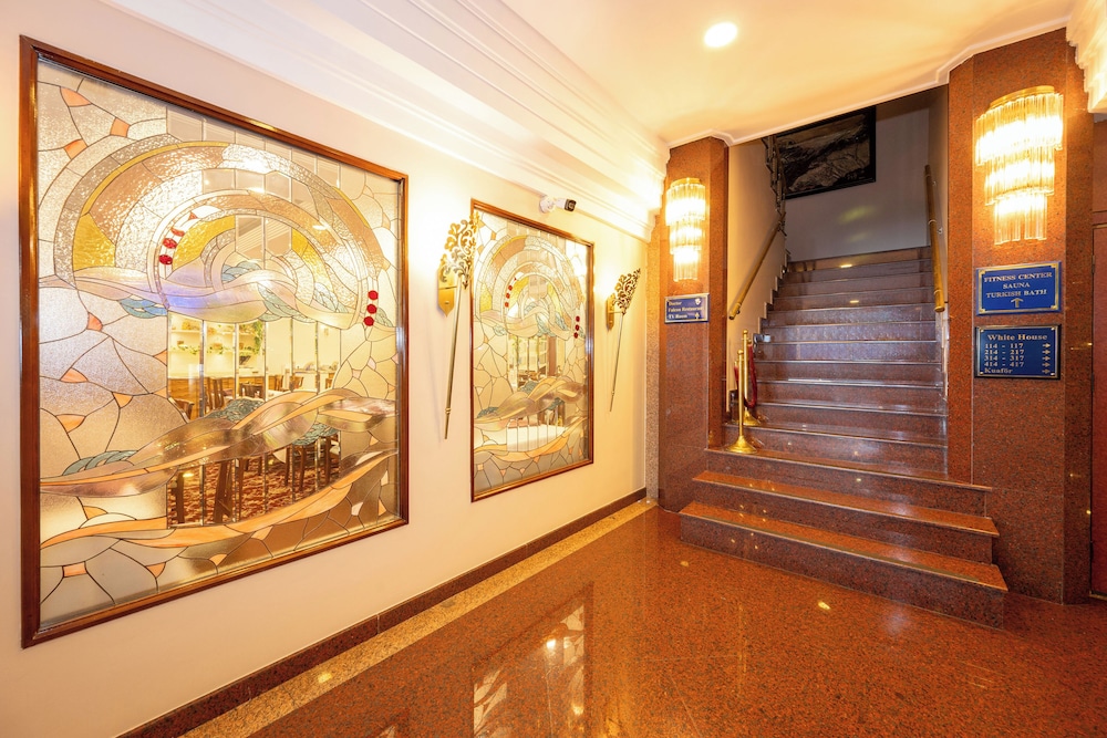 Grand Anka Hotel 34/68