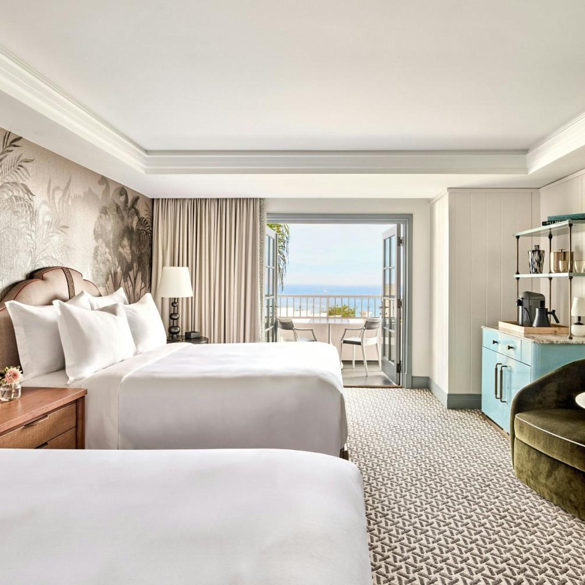 Room, 2 Queen Beds, Coastline View
