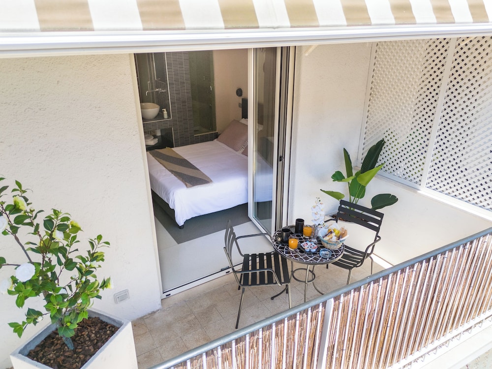 Moai Home 4/45