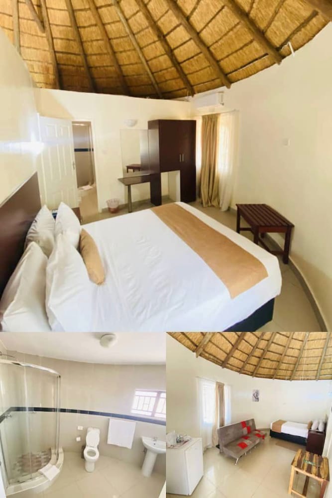 Nkanga Hotel 10/43