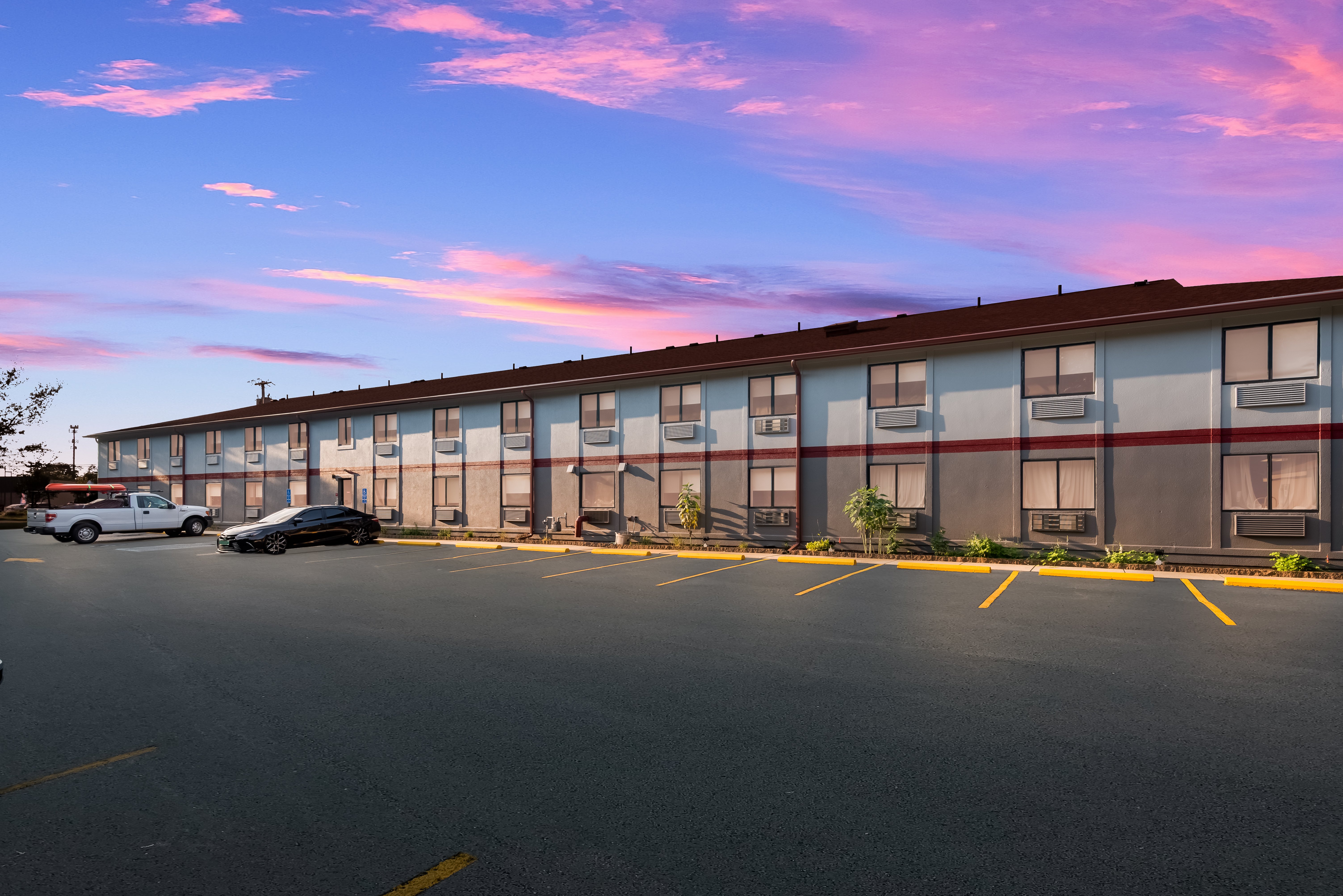 Red Roof Inn & Suites Vineland- Buena 2/15