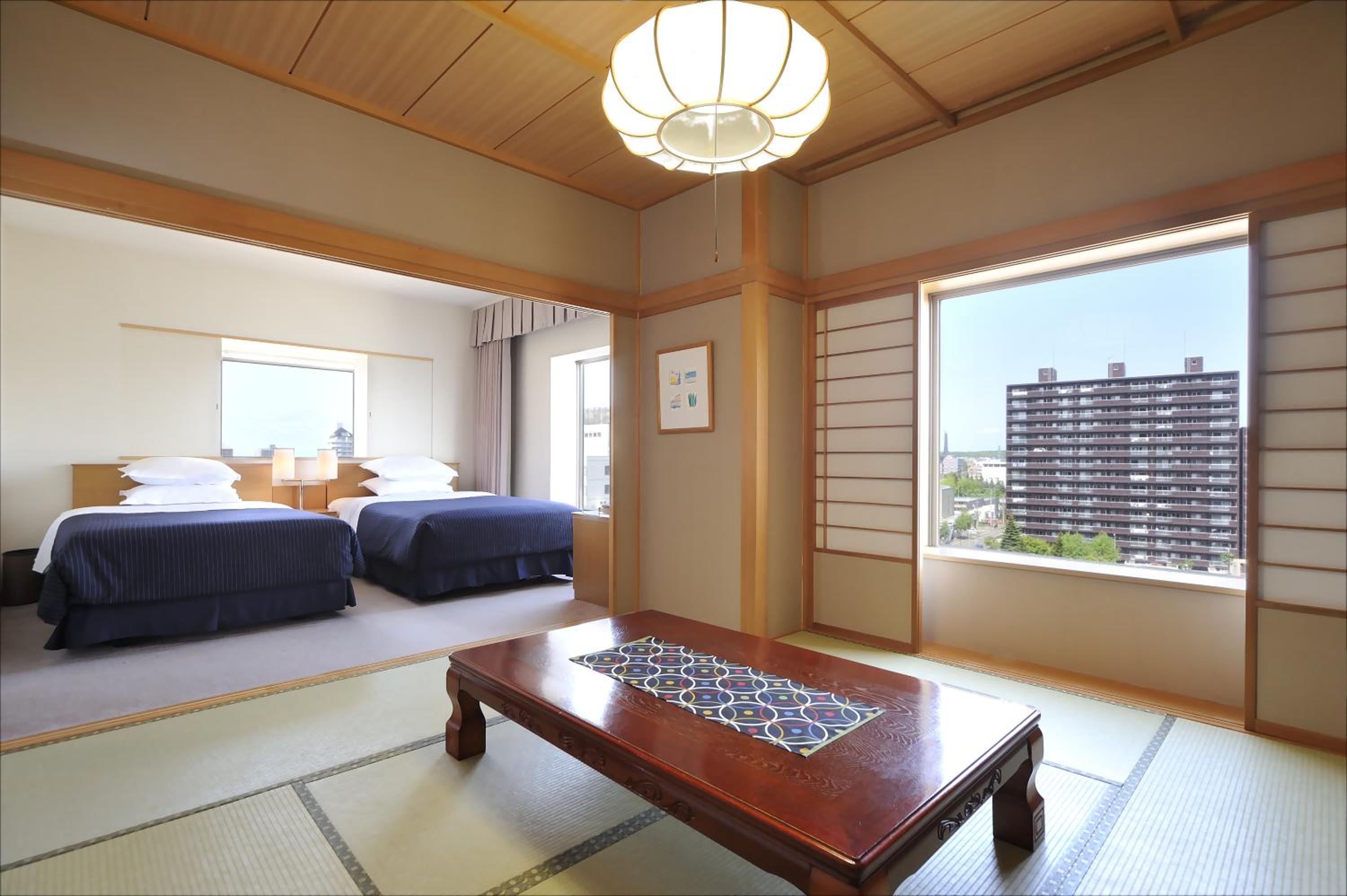 Room, Tatami