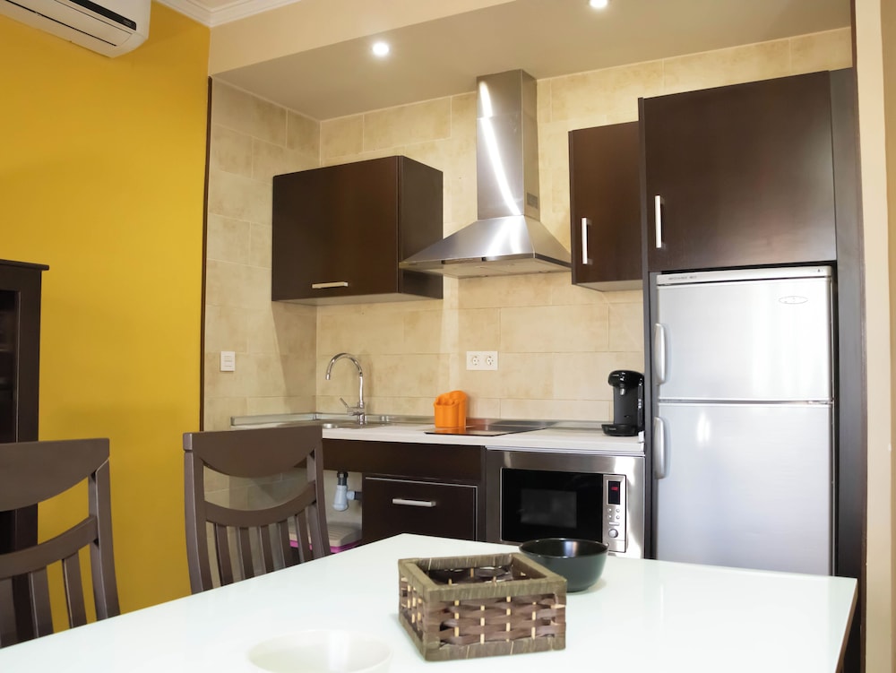 Apartamentos Cullar Vega 48/60