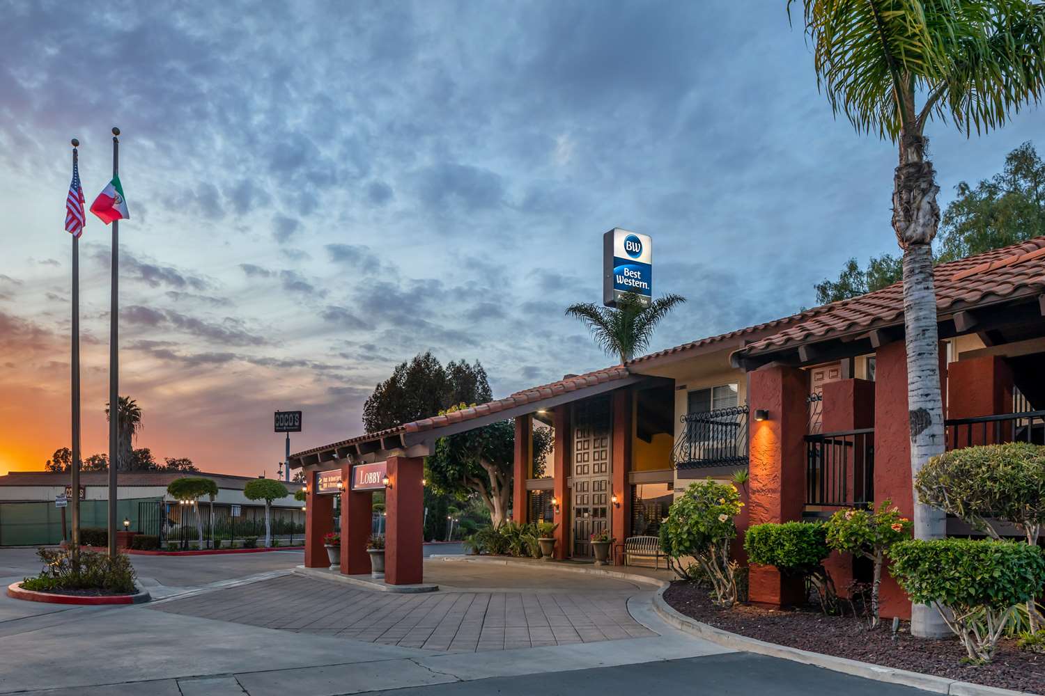 Best Western Americana Inn 2/44