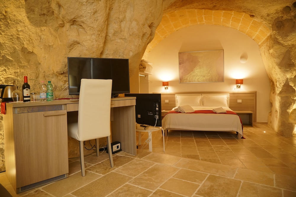 Cinque Elementi Sassi Matera 2/50