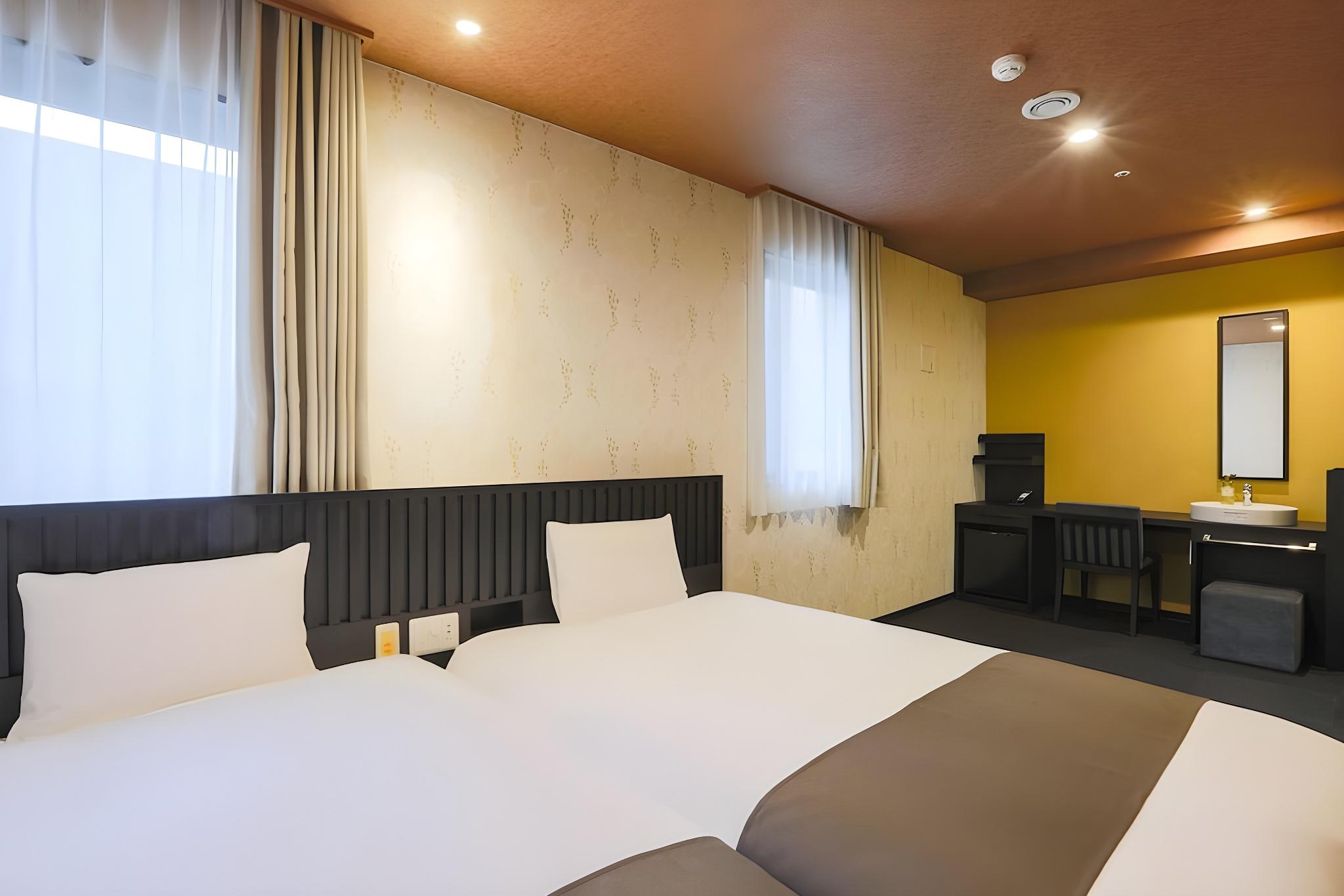 Universal, 2 Double Beds