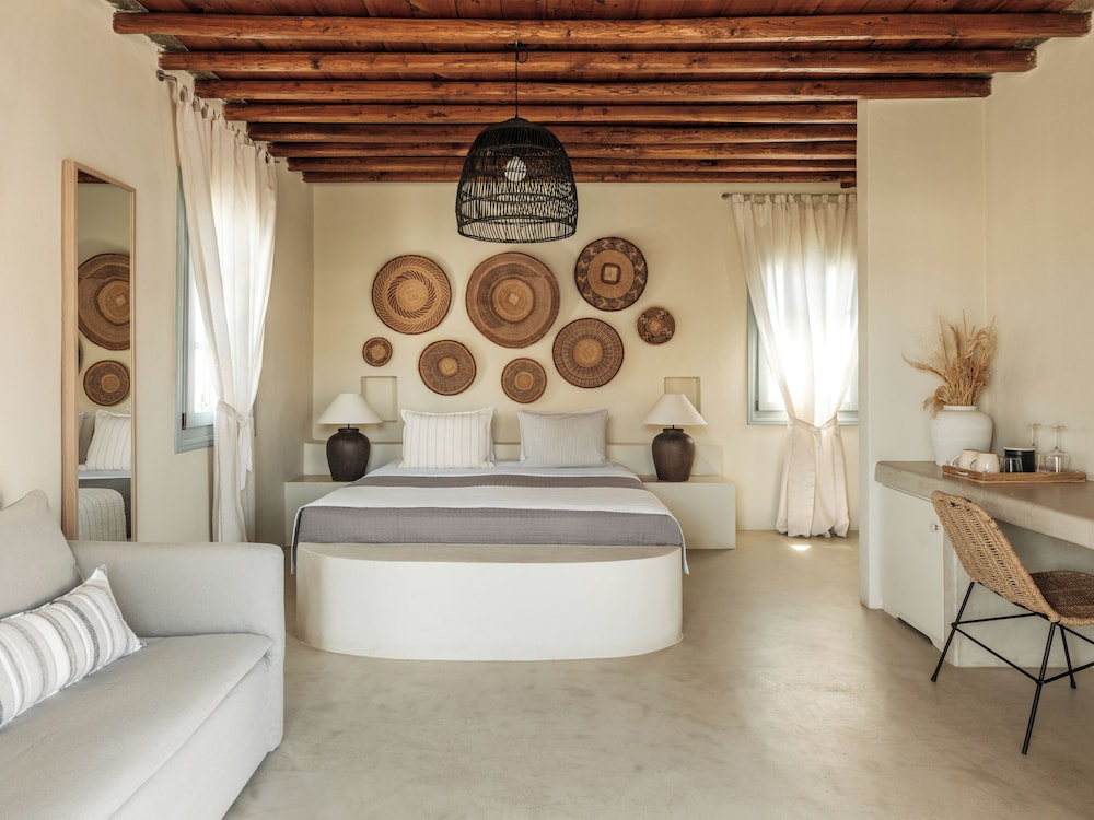 Verina Suites 26/50