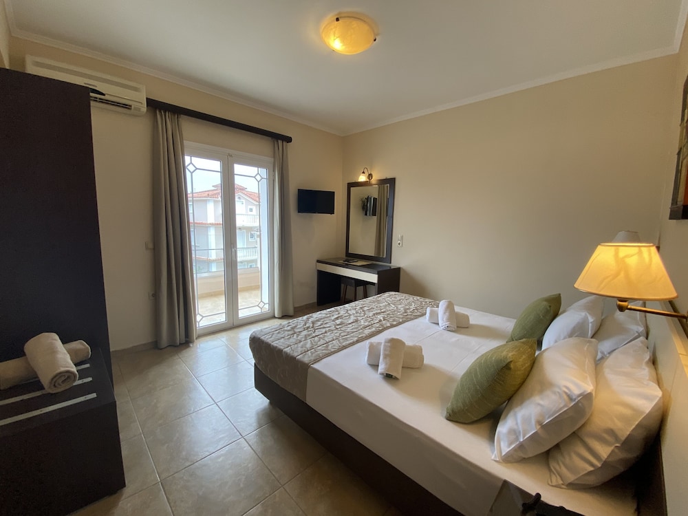Porto Planos Beach Hotel 18/50