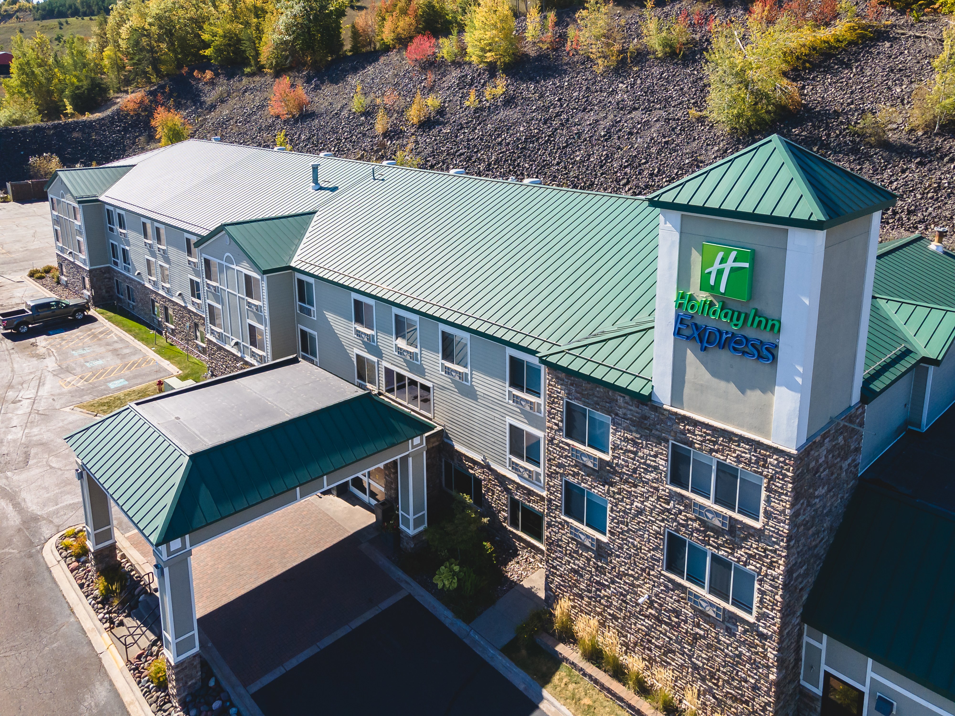 Holiday Inn Express Houghton Keweenaw 2/77