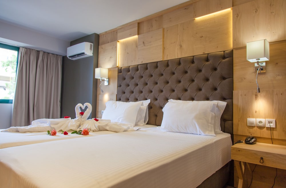 Elmi Suites 21/55