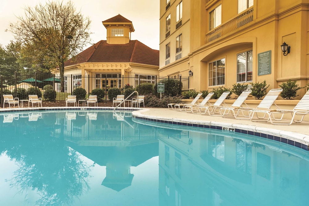 La Quinta Inn & Suites by Wyndham Atlanta Ballpark/Galleria in ATLANTA - GA