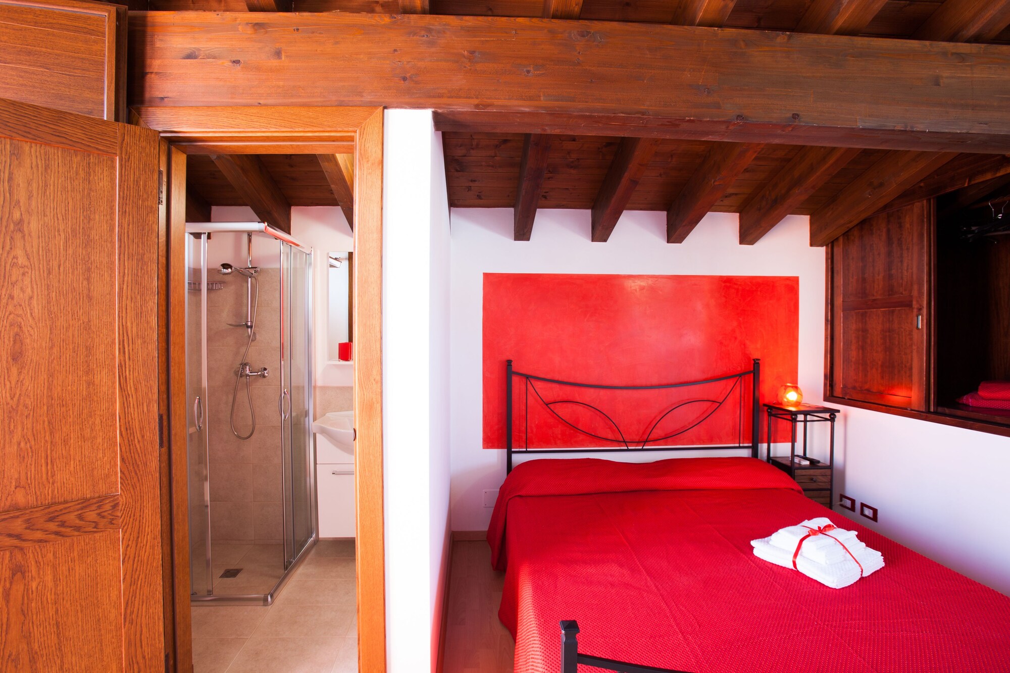 STANDARD, DOUBLE BED