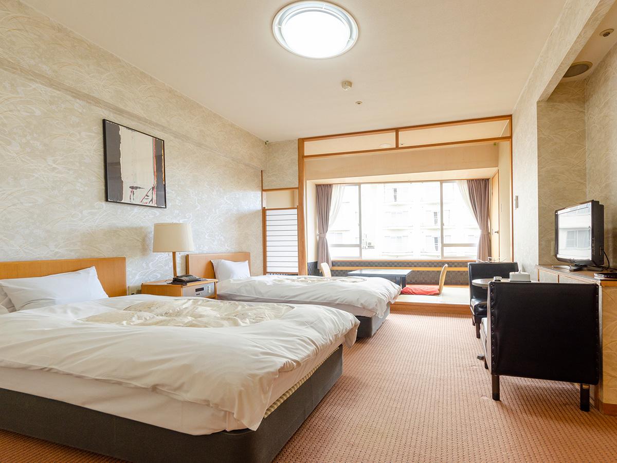 Room, Twin Beds, Central Wing