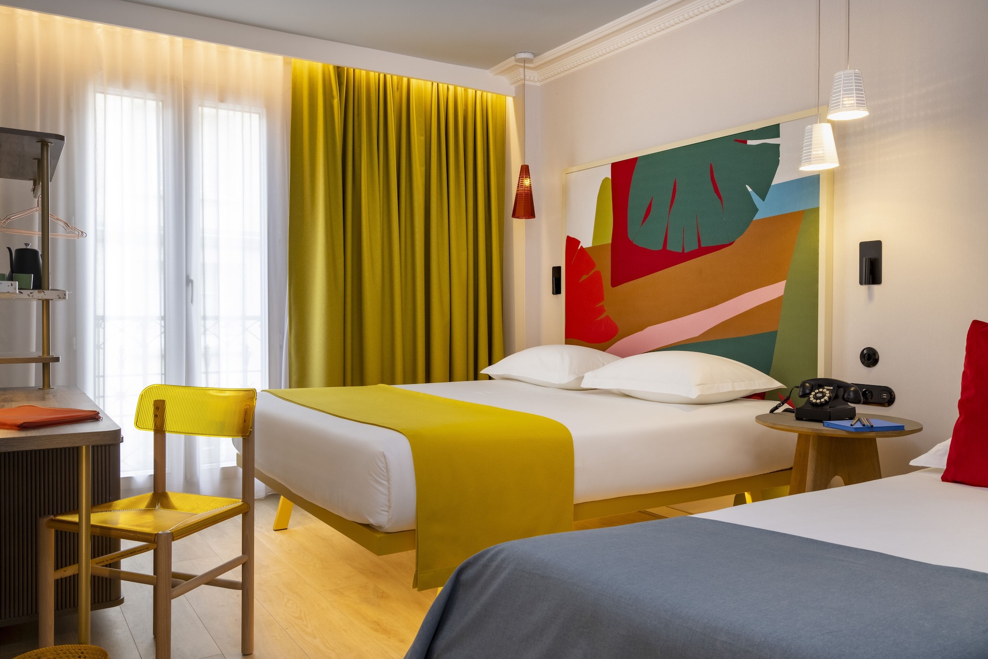 ROOM, TRIPLE